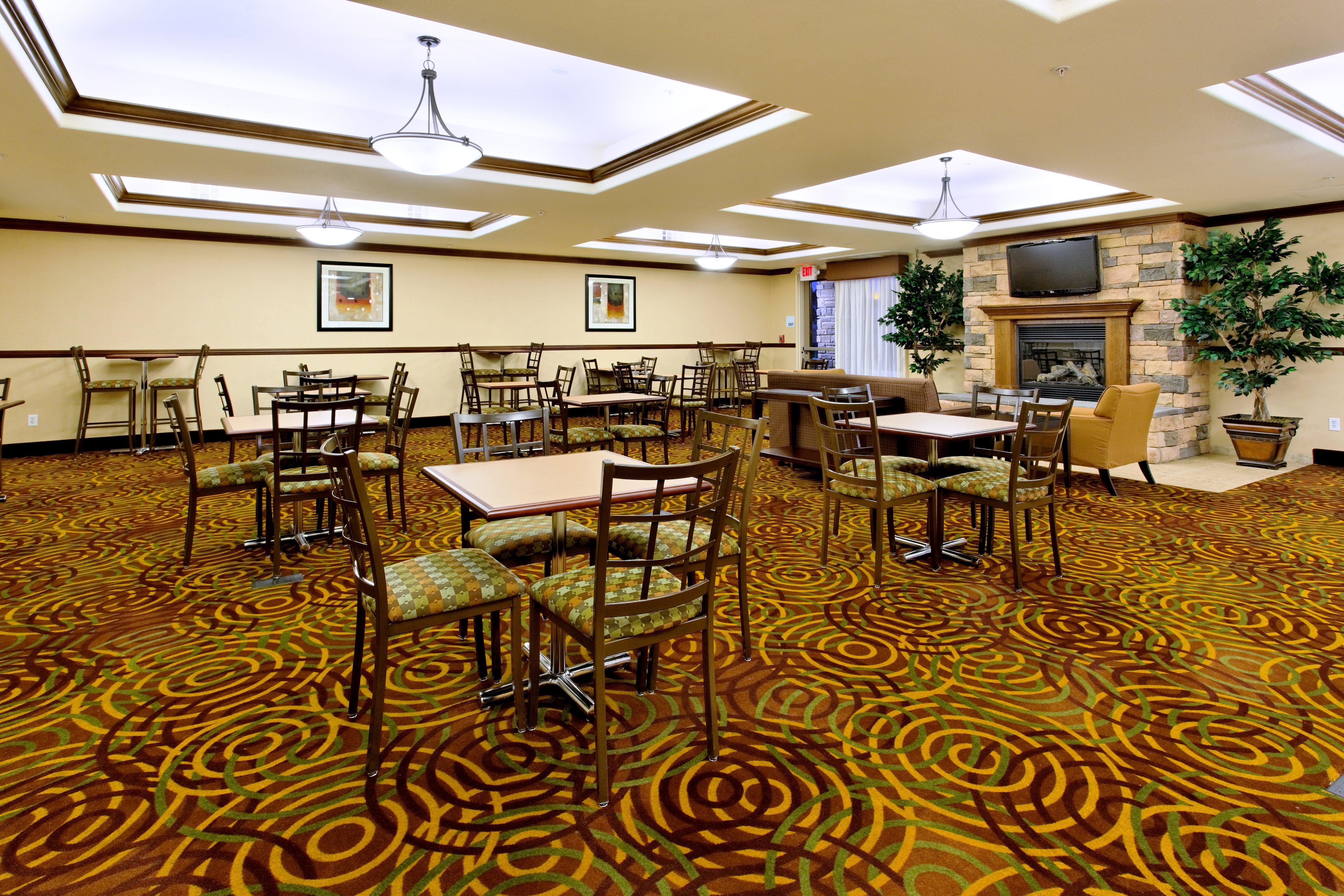 Holiday Inn Express Fresno Northwest - Herndon By Ihg Zewnętrze zdjęcie